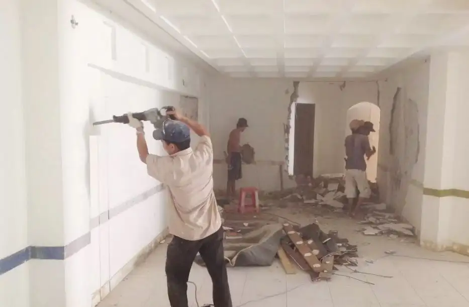 Câu hỏi thường gặp (FAQ) về cải tạo tu sửa nhà cũ tại Hà Nội