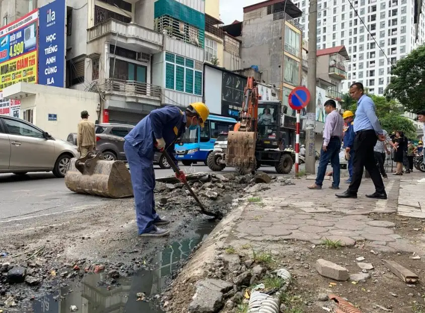 Câu hỏi thường gặp (FAQ) về thi công hệ thống thoát nước tại Hà Nội